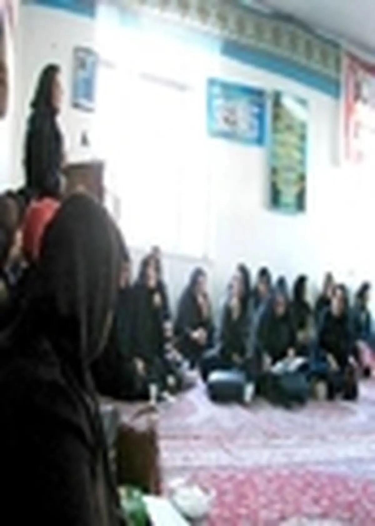 جلسه توجیهی صندوق های اعتباری خرد زنان روستایی جهت تشکیل صندوق مادر تخصصی در قائم شهر برگزار می شود