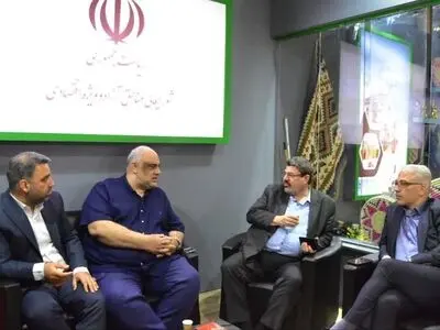 پیگیری توسعه پروازهای داخلی فرودگاه بین المللی آبادان / پروازهای خارجی مجددا راه اندازی می شود