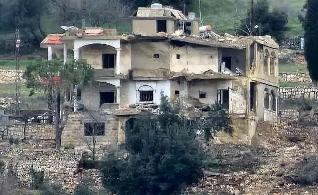 حمله هواپیماهای اسرائیلی به منطقه مسکونی «حولا» در جنوب لبنان