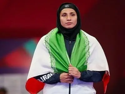 ذهبیتان وبرونزیة.. حصاد إیران فی بطولة العالم للکاراتیه -1 فی باریس