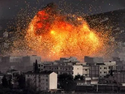  اولین تصاویر از حملات سنگین هوایی آمریکا به مواضعی در سوریه + فیلم