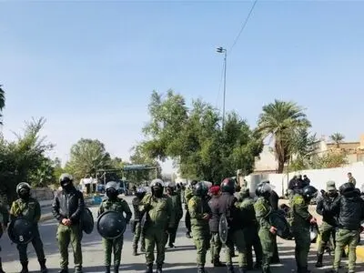 تظاهرات مردم عراق در مقابل سفارت ترکیه در اعتراض به تجاوز به مناطق اقلیم کردستان

