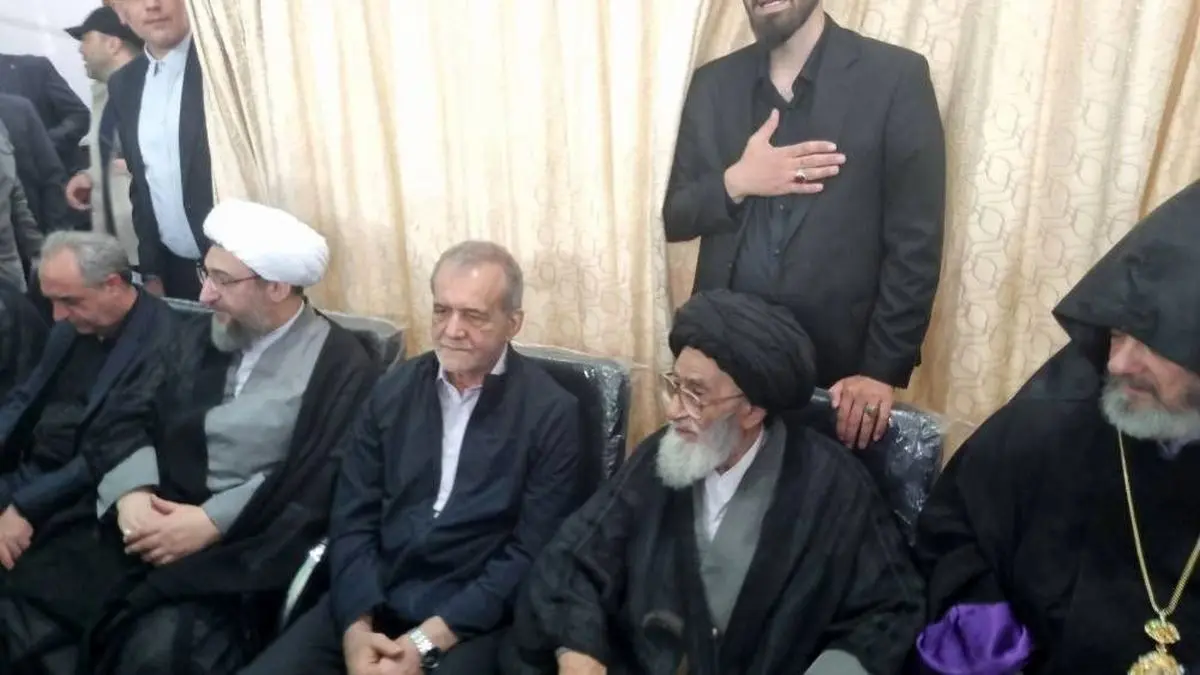 حضور رئیسجمهور در مراسم سالگرد شهدای خدمت در تبریز