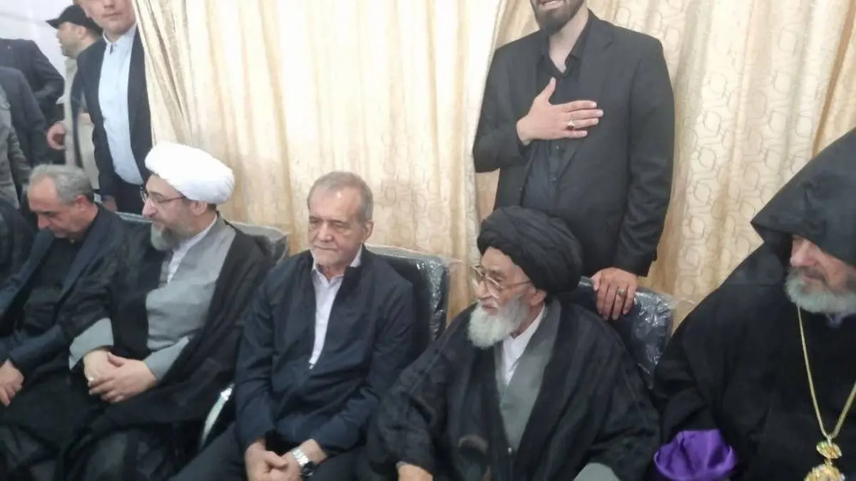 حضور رئیس‌جمهور در مراسم سالگرد شهدای خدمت در تبریز