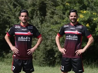 پرسپولیس با البسه جدید به مصاف فولاد می‌رود(عکس)