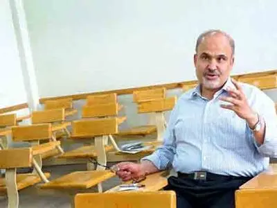 جلایی‌پور: در دوره اصلاحات رسانه‌ها مردمی شدند