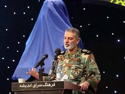 در راه دفاع از ارزش‌های اسلام و انقلاب با احدی مصالحه نخواهیم کرد/ حجت امروز ما این است که بر بلندای جهاد تببین بایستیم