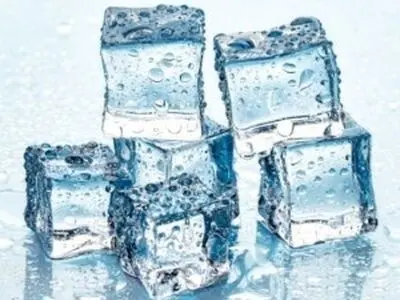 14 کاربرد یخ به غیر از خنک کردن نوشیدنی ها