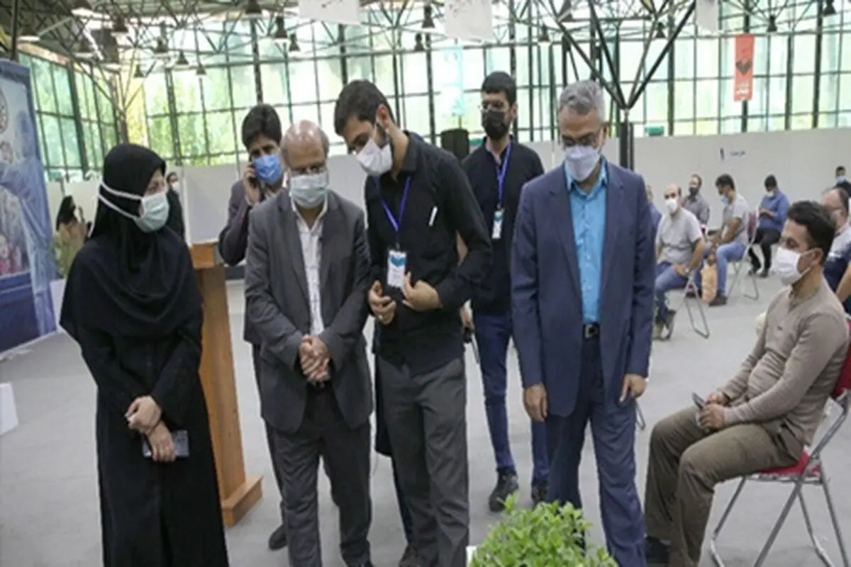 بازدید فرمانده ستاد عملیات مدیریت بیماری کرونای پایتخت از چهار مرکز تجمیعی واکسیناسیون