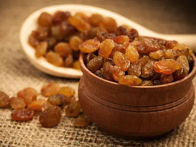 کشمش مرغوب و ارگانیک را فقط از زعفران تیدا تهیه کنید
