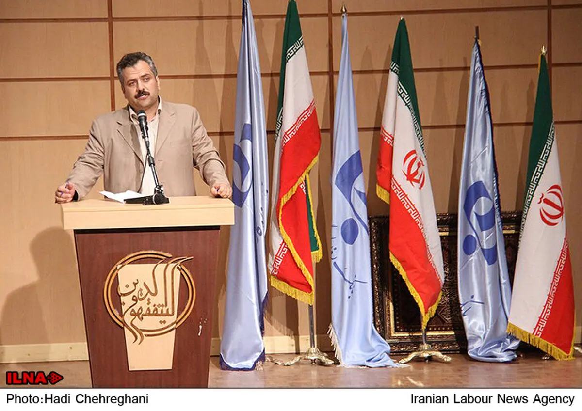 زمزمه‌های واگذاری تامین اجتماعی به وزارت بهداشت کارگران را مضطرب کرده است