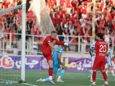 نیمه اول طوفانی تراکتور با هت‌تریک دروژدک