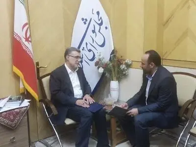 مطالبات کادر درمان به وزیر بهداشت منتقل شد/معضل کادر درمان به زودی مرتفع می‌شود