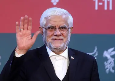 با هنرمندان قهر نیستیم/ هیچ‌گاه به خط و ربط سیاسی افراد توجه نکردیم