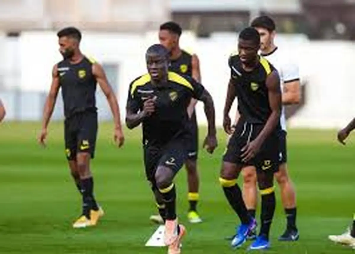 کانته به استانبول پرواز می‌کند؟ 