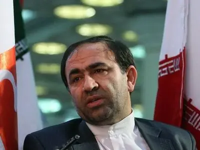 حسن‌زاده: بازیکن متخلف قبل از رسیدن به خانه حکمش را دریافت می‌کند/ با دانه درشت‌ها هم برخورد می‌کنیم  
