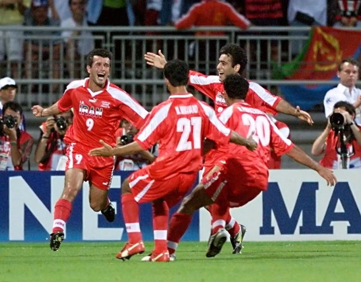 هشت آذر؛ برای تکرار این لحظه...