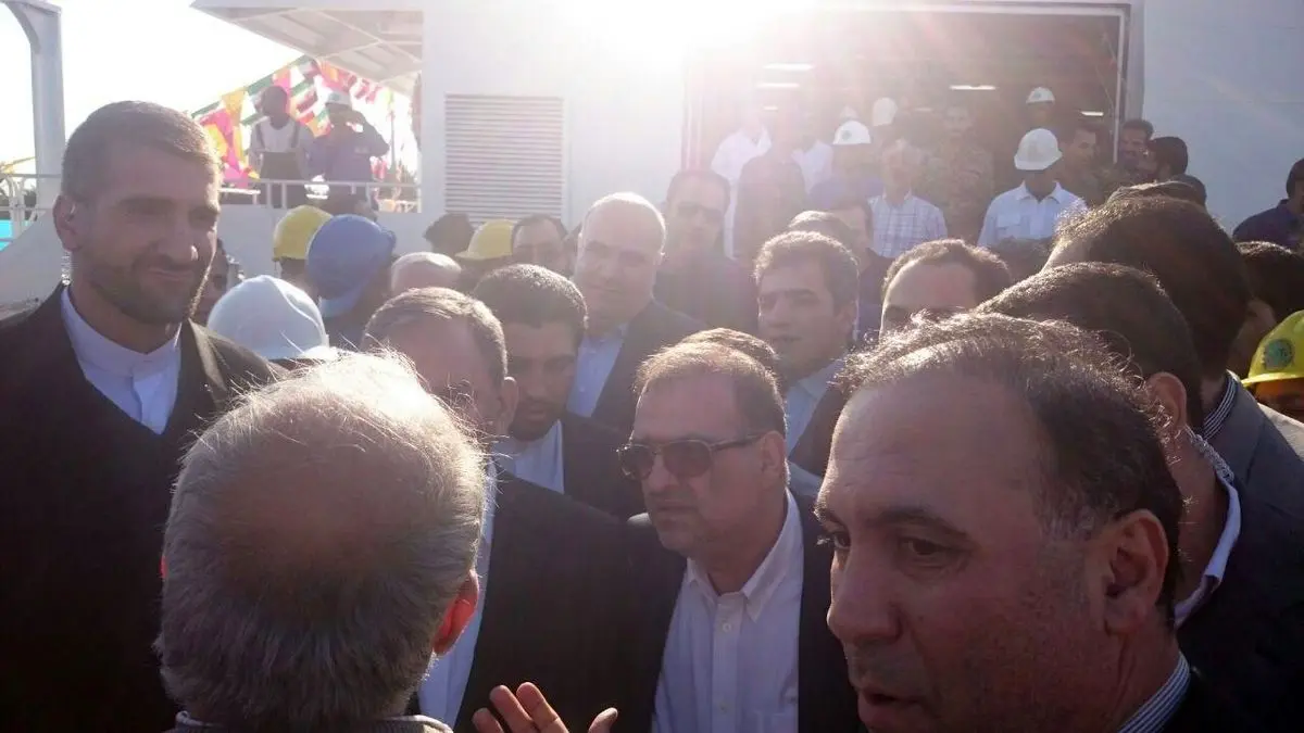 کشتی کاتاماران به آب انداخته شد