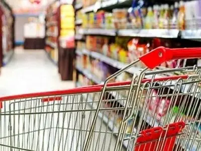 کمبودی در تامین کالاهای اساسی استان کردستان وجود ندارد/مردم نگران نباشند