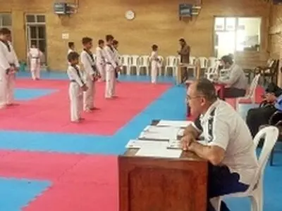 برگزاری آزمون ارتقا کمربند تکواندو در خرم‌آباد