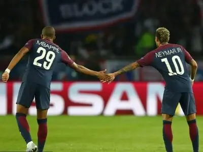 چه کسی سبب شد تا نیمار در PSG بماند؟