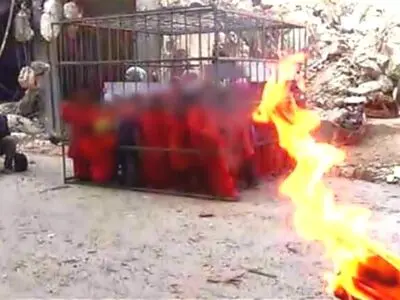 داعش ۱۲ شهروند عراقی را زنده در آتش سوزاند