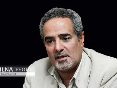 سیاسیون دست از رفتارهای ماکیاولیستی بردارند، موسیقی‌دانان هم به سمت اخلاق و فضایل انسانی قدم بردارند/ وظیفه‌ی هنرمند خروج مردم از رکودِ معرفتی است/ پتانسیل هنر در روشنفکری به اندازه تحزب مفید است