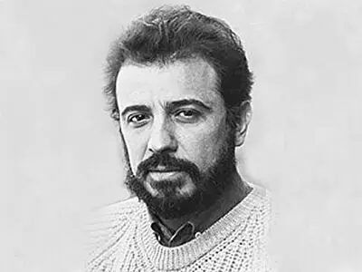 چه کسی علی حاتمی را کشف کرد؟ + فیلم