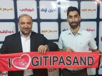 عسگری با گیتی پسند قراردادش را تمدید کرد
