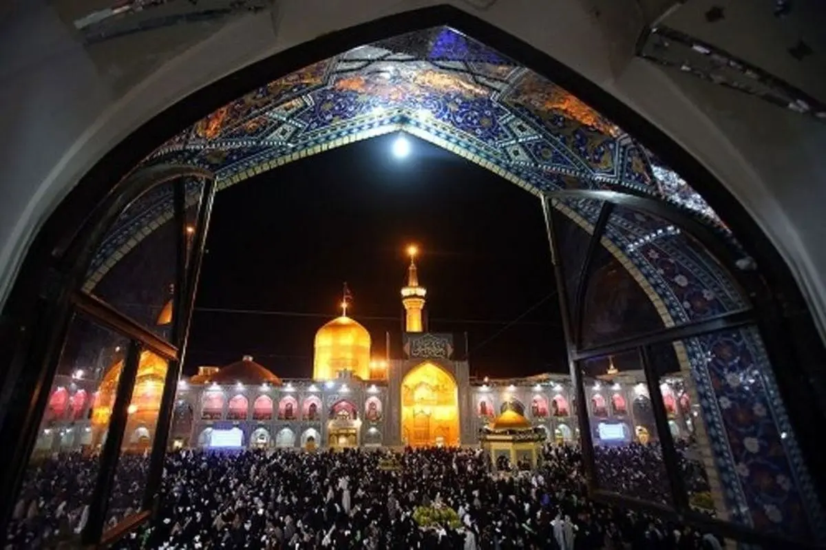 حضور رئیس جمهور در حرم امام رضا(ع)