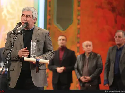 حرف‌های جنجالی حاتمی‌کیا در اختتامیه سی‌وششمین جشنواره فیلم فجر+فیلم 