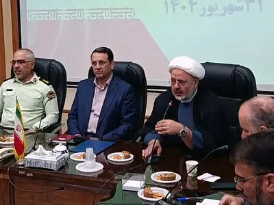 تقویت ساختار پاسگاه و کلانتری‌ها در دستور کار قرار گیرد