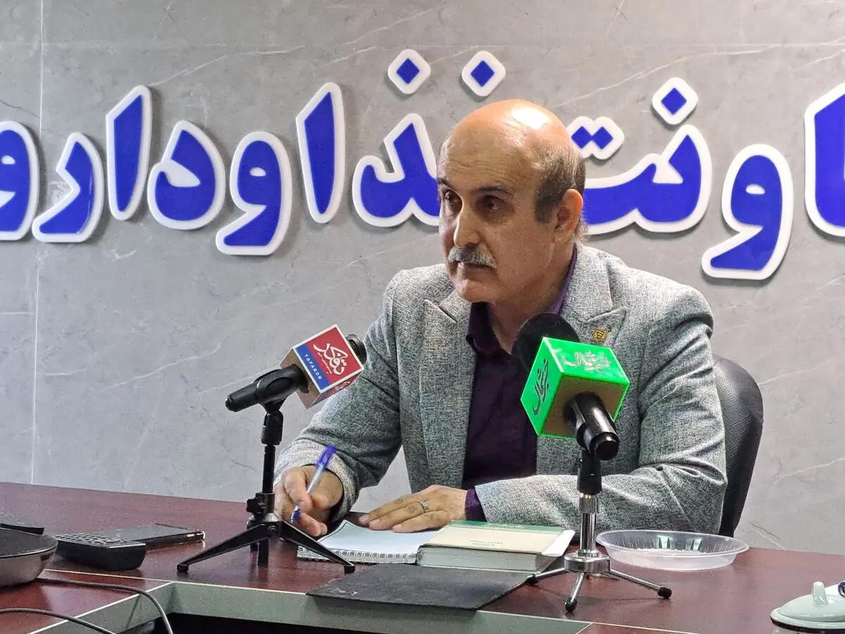 کمبود نقدینگی و تأمین ارز، دو عامل اصلی کمبود دارو است