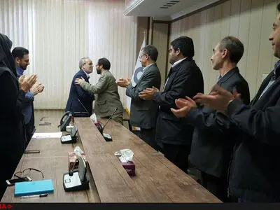 کسی که در صداوسیما کار می‌کند، کارمند نیست 
