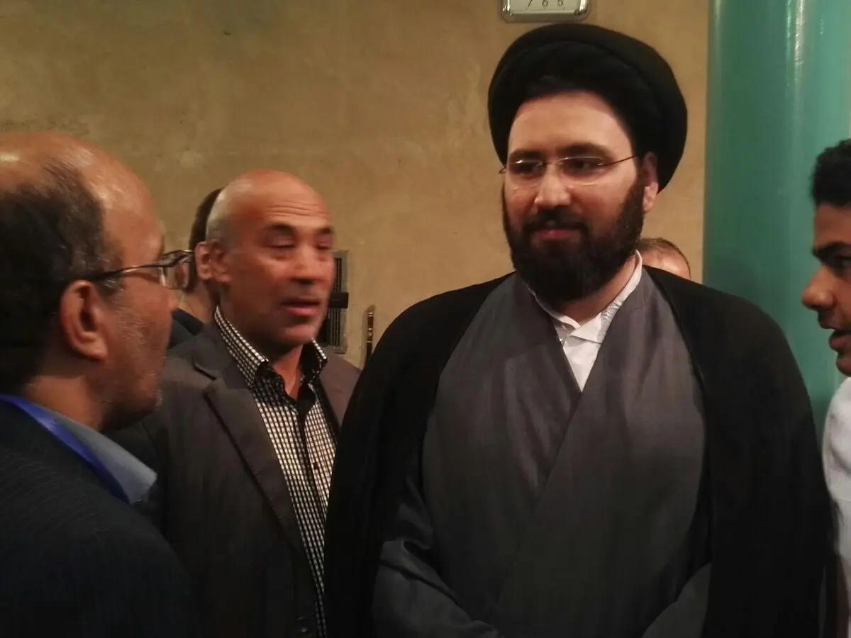 حضور حجت‌الاسلام سیدعلی خمینی در حسینیه جماران
