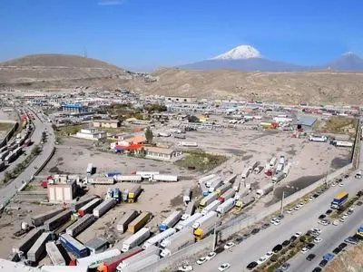 توسعه مسیرهای تجاری ریلی با چین/ مبادلات از مسیر بندر شهید رجایی ادامه دارد
