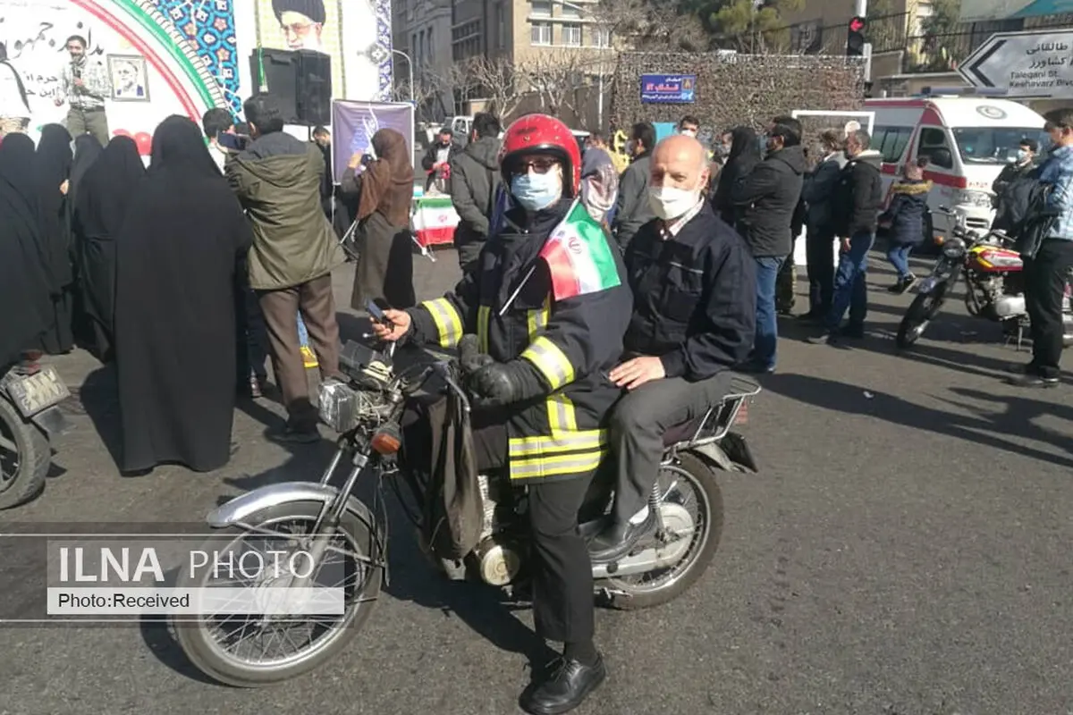 اقدامات شهرداری تهران برای برگزاری راهپیمایی ۲۲بهمن/اعلام مسیرهای دوازده گانه راهپیمایی