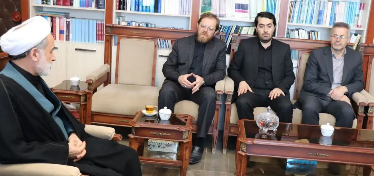 توسعه فرهنگ کتابخوانی نقش مؤثری در کاهش آسیب‌های اجتماعی دارد