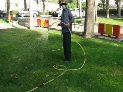 کارگران فصلی فضای سبز دورود: چهار ماه حقوق نگرفته‌ایم/ سوءاستفاده از نیروهای نیازمند در شهرداری