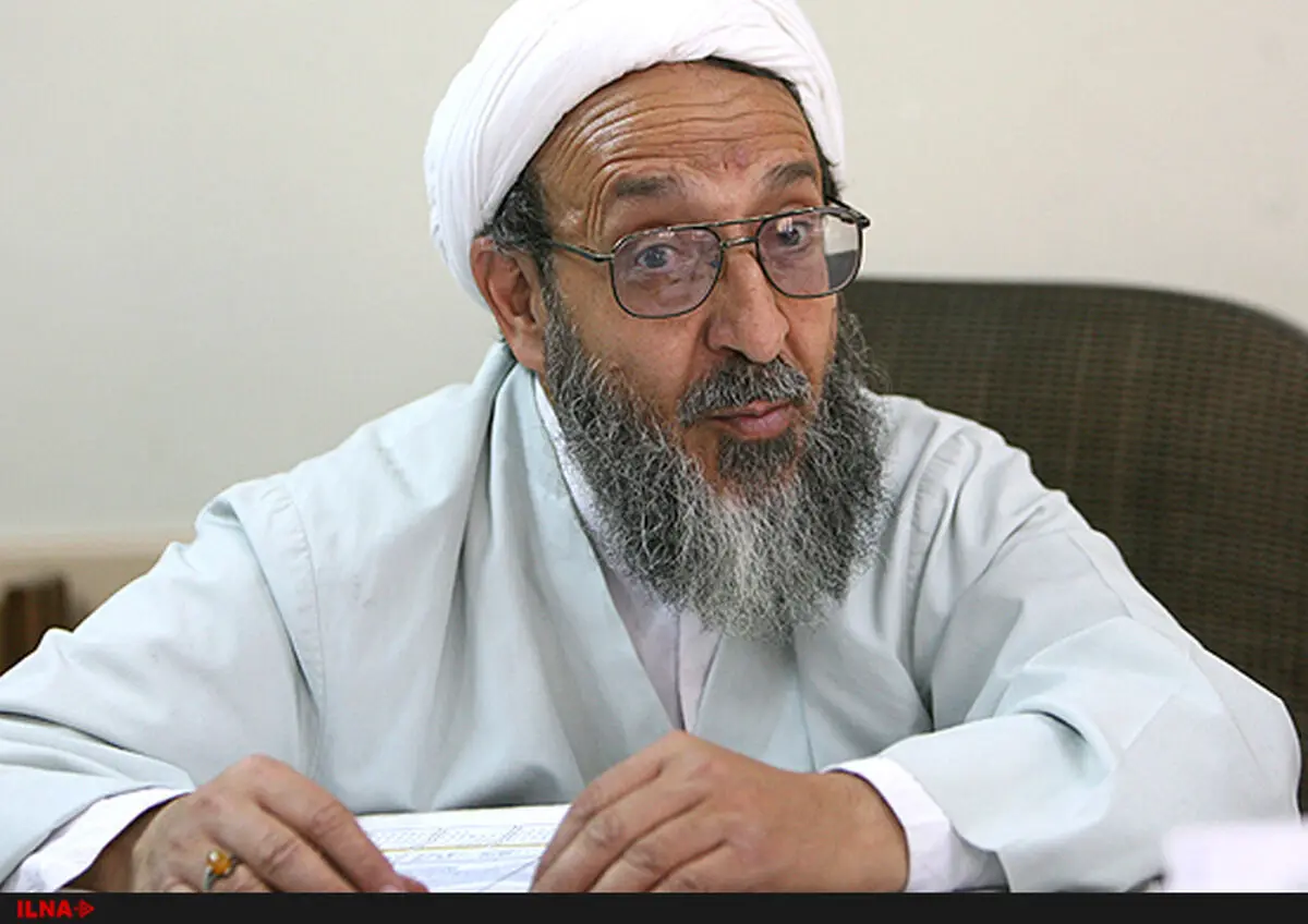 کسانی که معتقدند آرای مردم زینتی است، دنبال استقرار نظام پارلمانی هستند