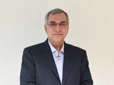 واکنش وزیر بهداشت به ماجرای مسمومیت پزشکان در شیراز 