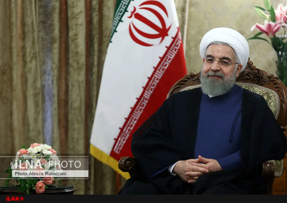 هرکجا ببینم اصلی از قانون اساسی مورد خدشه قرار گرفته هشدار میدهم