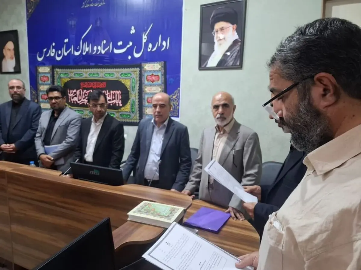 حفظ جایگاه سردفتر بدون التزام عملی به قانون ممکن نیست