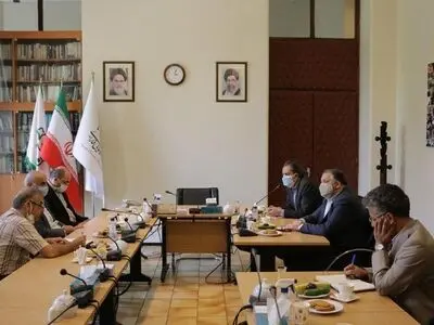 دیدار سفیر جمهوری ارمنستان با مدیرعامل بنیاد سینمایی فارابی