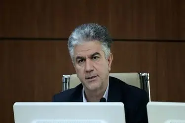 نمی‌توان در پایتخت نشست و برای تمام کشور نسخه واحد نوشت

