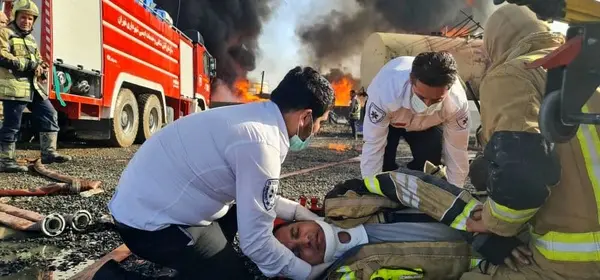 ۱۱ مصدوم در پی آتش سوزی پالایشگاه تهران