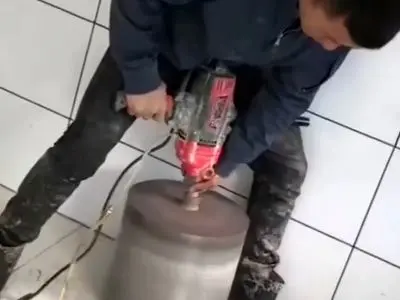 بزرگترین گردبری که تا به حال دیده اید + فیلم