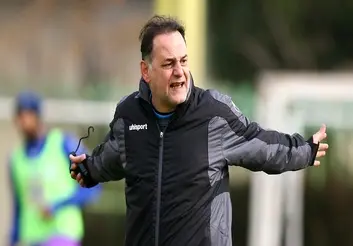 نامجو مطلق: یک ماه دیرتر مسابقات را تمام کنیم چه اتفاقی می‌افتد؟