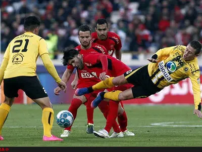 چپاروف: از شکست پرسپولیس مقابل استقلال لذت بزرگی بردم