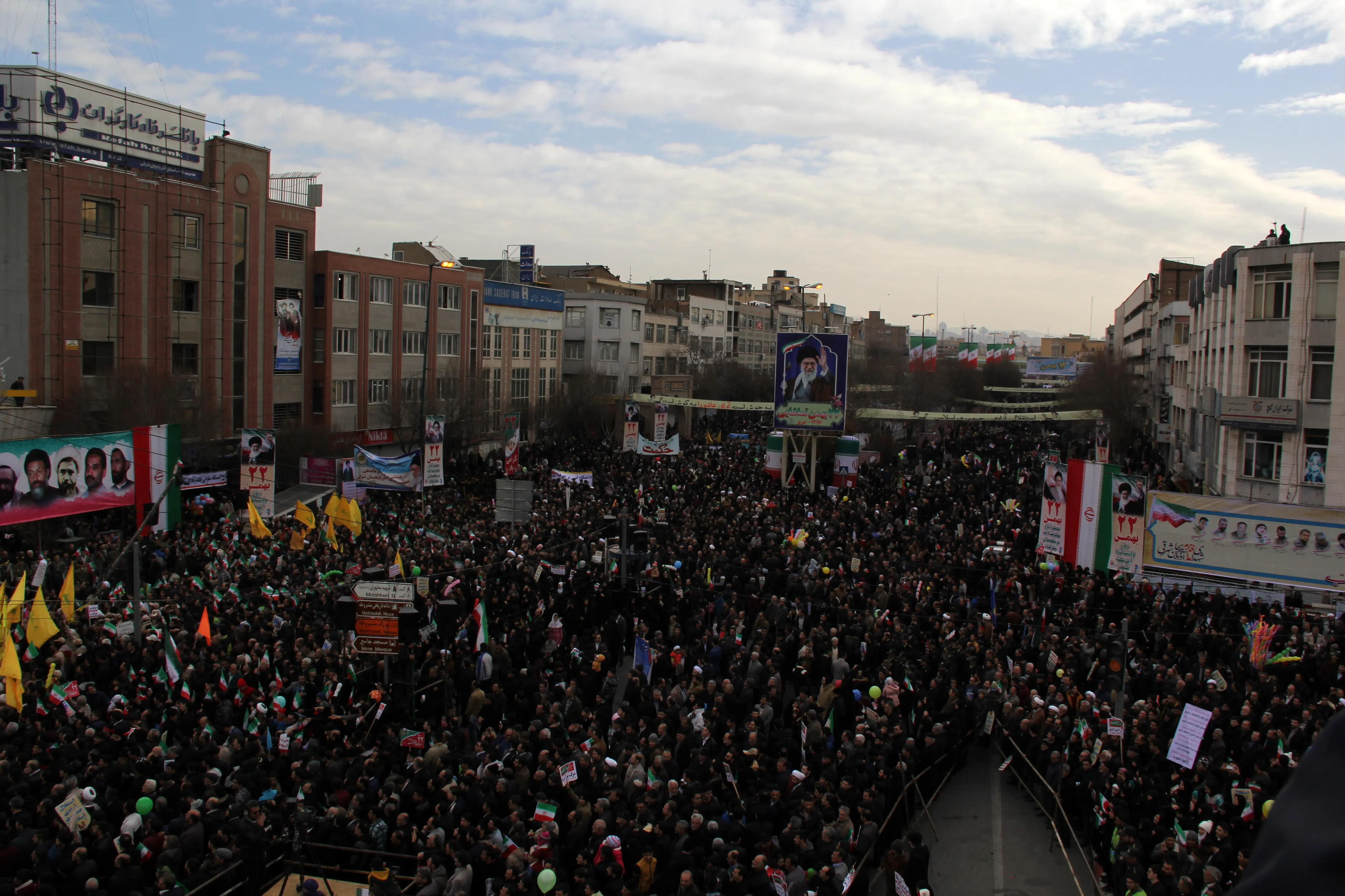 ایرانی‌ها در سالگرد پیروزی انقلاب، شعار «مرگ بر اسرائیل» سر دادند